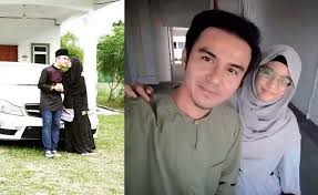 Bak pinang dibelah dua sungguh pasangan pengantin baru siti saleha dan ahmad lutfi ini. Fitri Haris Dan Isteri Isterinya