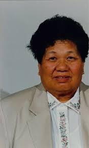 Gong Yee's Instagram, Twitter & Facebook