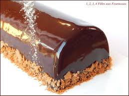 Buche Royale Au Chocolat 1 2 3 4 Filles Aux Fourneaux Royal Chocolat Buche De Noel Buche De Noel 3 Chocolats