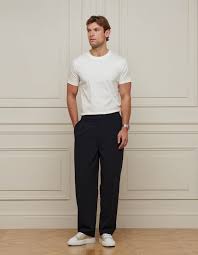 Men's Black Relaxed Fit Trouser | Smart Trousers for Men | Get up to date  on the latest trends! – BELIER