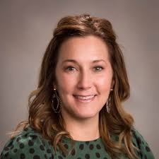 Jennifer Averett's Instagram, Twitter & Facebook