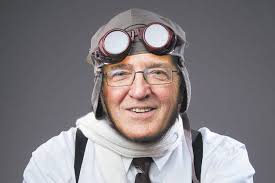 Does anyone remember Les Lemme? I lost four close family members in a short  time before I was seven years old and knew the funeral director by name. My  grandpa, George Whistler,