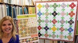 How to bind a quilt. Trellis Pattern A Flowers And Vines Quilt That S So Fine Youtube