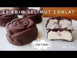 Setelah bulat dan menempel anda hanya perlu menggulingkannya dalam coklat meses sehingga bulatan kue tadi memiliki selimut coklat meses yang lezat. Es Krim Vanila Selimut Coklat Chocolate Covered Vanilla Ice Cream Youtube Vanilla Ice Cream Ice Cream Desserts