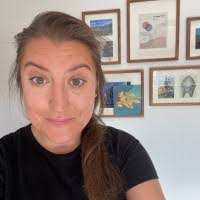 Amanda Brinkerhoff's Instagram, Twitter & Facebook