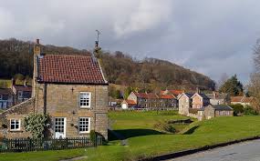 Hutton Le Hole Village North Yorkshire Source Http Vacationrentals Bg Hutton Le Hole Villagenorth Yorkshire Cottage Yorkshire Dales Yorkshire