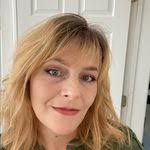 Darlene Willingham's Instagram, Twitter & Facebook