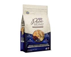 She studied english language and literature in boston, ma and she enjoys spending most of her free time with her puppies labrador nora and boxer ernie. Premium Dry Dog Food Pure Being Aldi Us