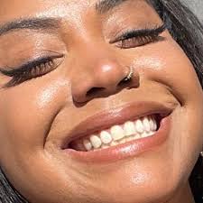 Natalia Young (@Brattienatti)