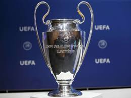 Die uefa champions league und der europapokal der landesmeister sind seit 1955 garant für spektakuläre duelle und stars en masse. Champions League Alle Sieger Der Konigsklasse Fussball