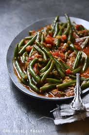Middle Eastern Spiced Green Beans With Olive Oil And Tomato Loubieh Bil Zayt An Edible Mosaic Green Beans Middle Eastern Recipes Green Bean Recipes