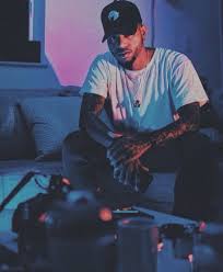 There are already 49 enthralling, inspiring and awesome images tagged with bryson tiller. Free Bryson Tiller Wallpaper Bryson Tiller Wallpaper Download Wallpaperuse 1