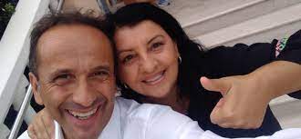 5.9 2015 100 min 115 views. Diretta Facebook Col Cast Del Mudu Tra Gli Attori Anche La Biscegliese Lella Mastrapasqua Bisceglie24