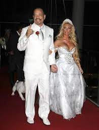 Coming to coco austin's defense. Coco Austin Wedding Dress Off 72 Medpharmres Com