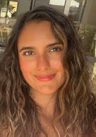 Geraldine Mayo's Instagram, Twitter & Facebook