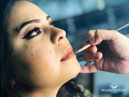 💅🏼 Tome nuestro Diplomado...