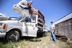 Junction west rv park is located in grand junction and offers a clean, relaxing place for rv campers to stay. Cow Camper Is Hoofing It Western Colorado Gjsentinel Com