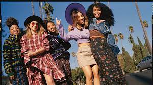 The ultimate 2021 valentine's day gift guide. 26 Valentine S Day Gift Ideas For Friends 2021 Teen Vogue