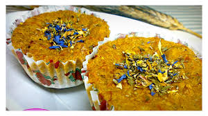 I muffin salati sono delle soffici e profumate tortine rustiche monoporzione, la versione salata dei classici muffin dolci ! Muffin Salati Vegetariani Con Pomodori Secchi A Julienne