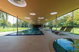 .dentro de la habitacion, casas rurales con piscina dentro, casas con piscina por dentro, casas pequenas con piscina post topic: Construccion De Piscinas Dentro De La Casa En 36 Disenos