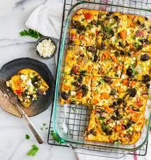 Vegetable casseroles have come a long way since the days of simple green beans and cheese baked in a casserole dish.now, friends and family will look forward to the unique and mouthwatering aromas of these dishes that feature ingredients far beyond the ordinary, just like the broccoli cheddar hash brown casserole pictured here. Vegetarian Breakfast Casserole Perfect For A Crowd Wellplated Com