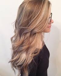 Pin By Csoka Beata On Balayage Frizura In 2020 Blonde Hair Looks Baylage Hair Strawberry Blonde Hair