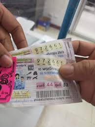 รางวัลเลขท้าย 2 ตัว โอกาสถูก 10,000 ในล้าน หรือ 1.0000%. à¸ªà¸²à¸§à¹‚à¸„à¸£à¸²à¸Š à¸– à¸à¸£à¸²à¸‡à¸§ à¸¥à¸— 1 à¸ªà¸¡à¸²à¸¢à¸§à¸²à¹„à¸£à¸•