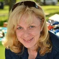 Wendy Travis's Instagram, Twitter & Facebook