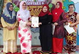 Pejabat pembangunan wanita negeri (ppwn) yang terdekat. Sarawak Berharap Ph Akan Meneruskan Subsidi Yuran Taska Untuk Ibu Tunggal Ibubapa Kurang Berkemampuan Dayakdaily