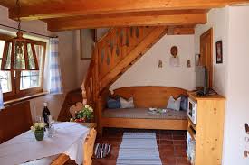 Wir verwöhnen sie gerne und machen ihren urlaub unvergesslich. Thomafischer In Chieming Bayern Landsichten De