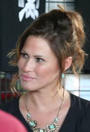 Karen Jarrett - Wikipedia