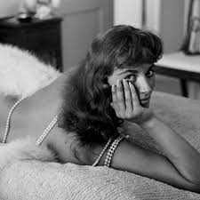 She was an actress and writer, known for danger man (1960), the saint (1962) and the stud (1978). Jackie Collins S Complicated Real Life Relationship With Big Sister Joan Vanity Fair