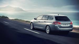 Peugeot 308 Sw Audacious And Refined It Has An Athletic Top Of The Range Silhouette Which Will Attract Lovers Of Estate Cars Dubai Cars Peugeot Peugeot 308