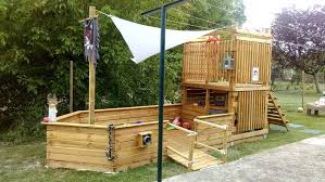 Cabane Bateau Pirate Construction De La Passerelle Structures De Jeu Jeux Exterieur Aire De Jeux
