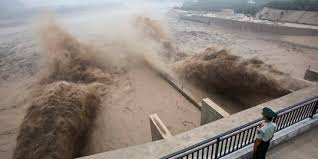 Kondisi ini membuat waduk gajah mungkur mongering. Sedimentasi Parah Waduk Gajah Mungkur Wonogiri Pemicu Banjir Merdeka Com