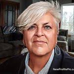 Merle Rich's Instagram, Twitter & Facebook