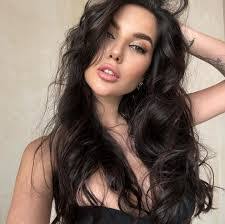 Marina Nelson's Instagram, Twitter & Facebook