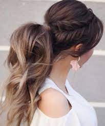 Oct 08, 2020 · guarda come fare le acconciature facili seguendo le foto dei migliori hairstylist dalle sfilate. Acconciature Capelli Lunghi 250 Idee Facili E Bellissime Beautydea