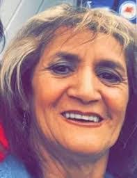 Debbie Molina's Instagram, Twitter & Facebook