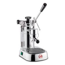 Most likely you'll have a massive influx of customers between 8 and 9 in the morning. Professional Lusso La Pavoni