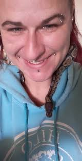 How often should a 6 year old female be eating. Was told once a week