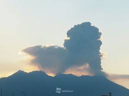 Manage your video collection and share your thoughts. é¹¿å…å³¶çœŒã®æ¡œå³¶ã§ç›¸æ¬¡ãå™´ç« ã‚¦ã‚§ã‚¶ãƒ¼ãƒ‹ãƒ¥ãƒ¼ã‚¹