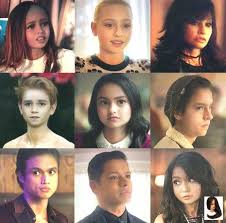 Riverdale's kj apa and his girlfriend clara berry have surprised everyone by revealing that they are expecting a baby. Geblieben Gleich Heads Hug Ist Mom Mom And Baby Hug Warum Why Did Hug Heads Mom Stay The Same Waru Riverdale Funny Riverdale Riverdale Memes