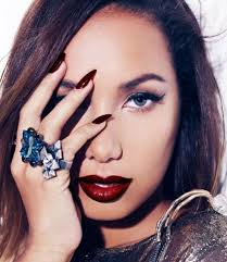 It's been the longest winter without you i didn't know where to turn to see somehow i can't forget you after all that we've been through. Better In Time Leona Lewis Letras Com