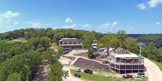 See top apartments · prices, pics & floorplans · community info Aerie S Resort