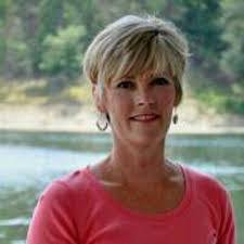 Donna Atchison's Instagram, Twitter & Facebook