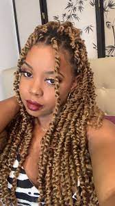 Honey Blonde Crotchet Passion Twists Honey Blonde Twist Hairstyles Blonde Braids