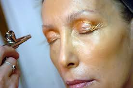 Lubbock experts offer advice for summer makeup