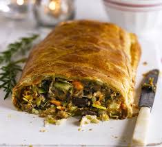 Chestnut Spinach Blue Cheese En Croute Vegetarian Main Course Xmas Dinner Recipes Vegetarian Christmas Dinner