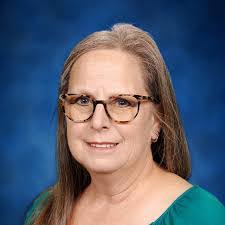 Janet Tamez's Instagram, Twitter & Facebook